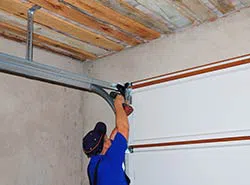 Garage Door & Opener Repairs Grafton, MA 508-784-1208 - repair-side
